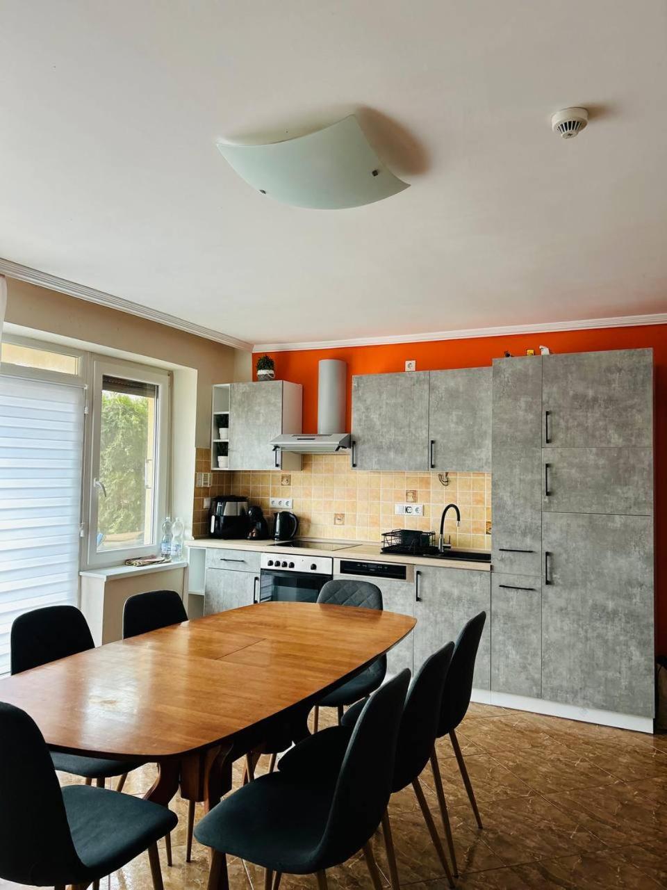 Villa Rose Vip Apartman Hajdúszoboszló Exterior foto